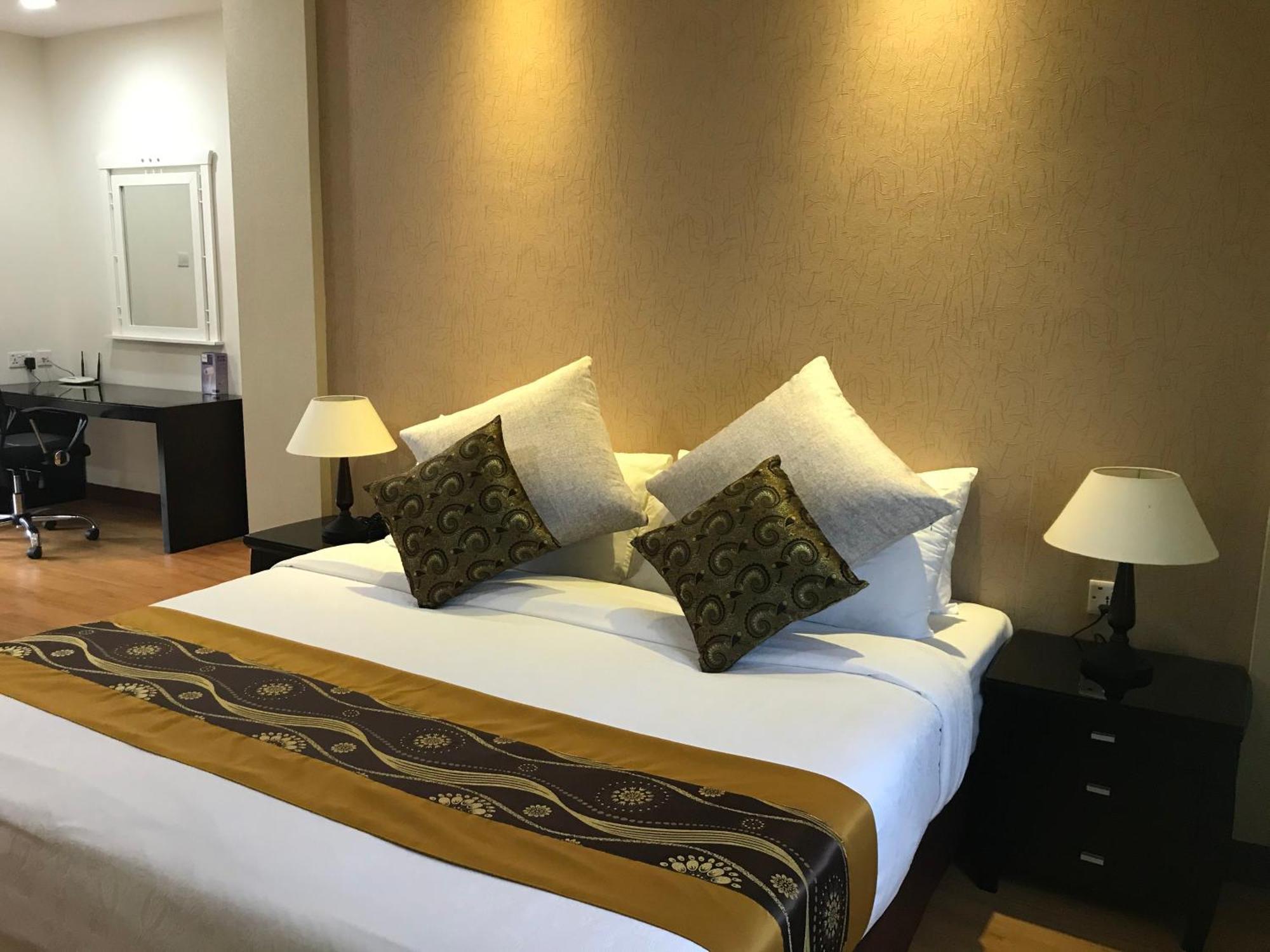 Rimbun Suites & Residences Bandar Seri Begawan Ngoại thất bức ảnh